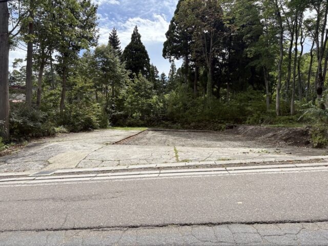 Akakura Onsen Ski Resort Land